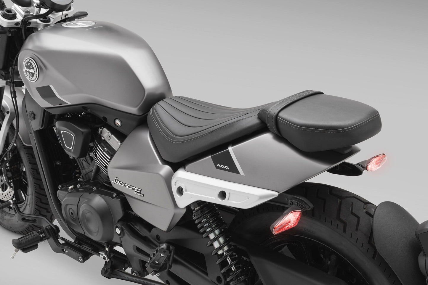 Benelli Leoncino Bobber 400